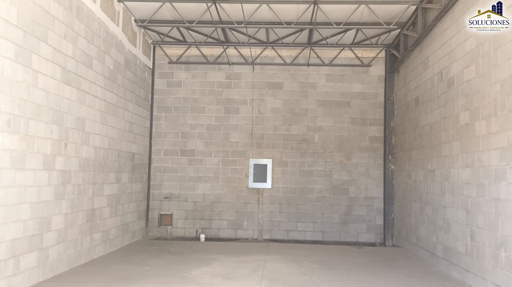 Local en Plaza Comercial- Alsuper Mezquital