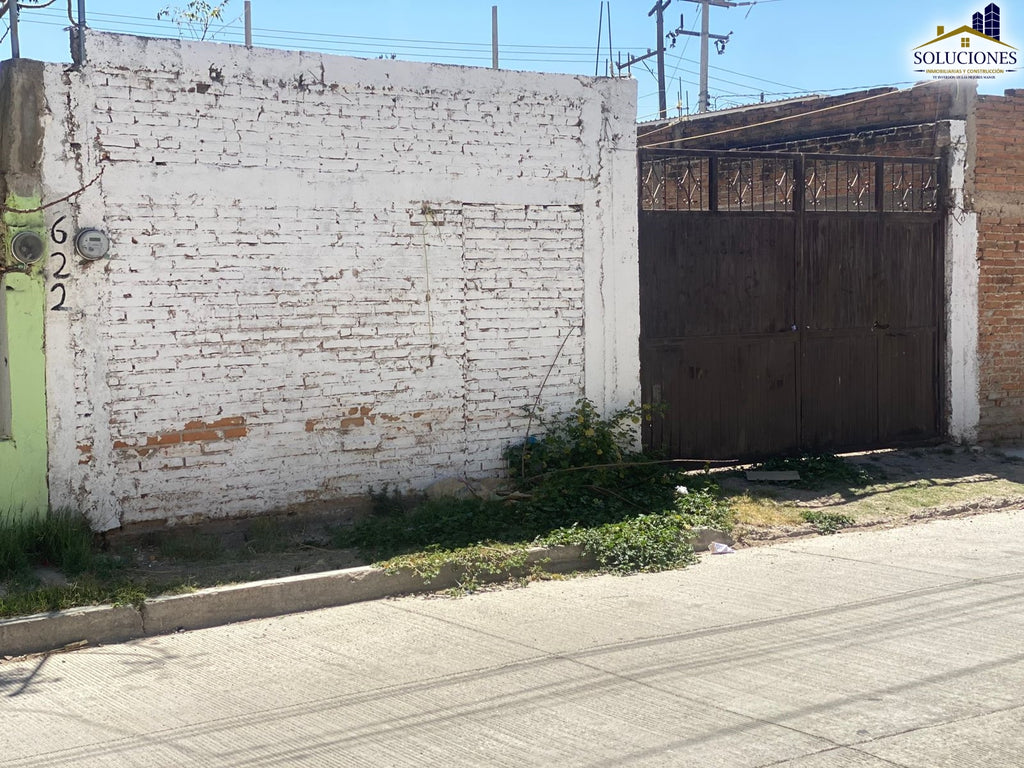 Local comercial con terreno excedente: Bldv Domingo Arrieta