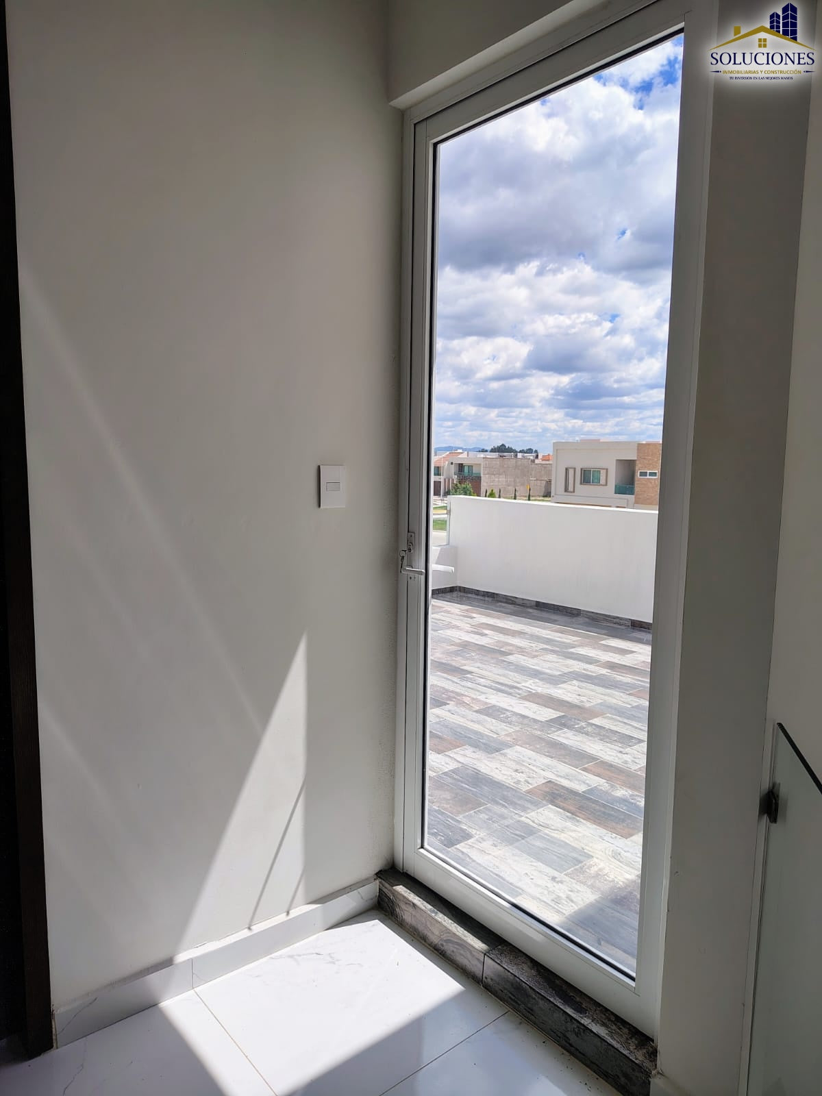 RESIDENCIAL SCORPIO 5-1