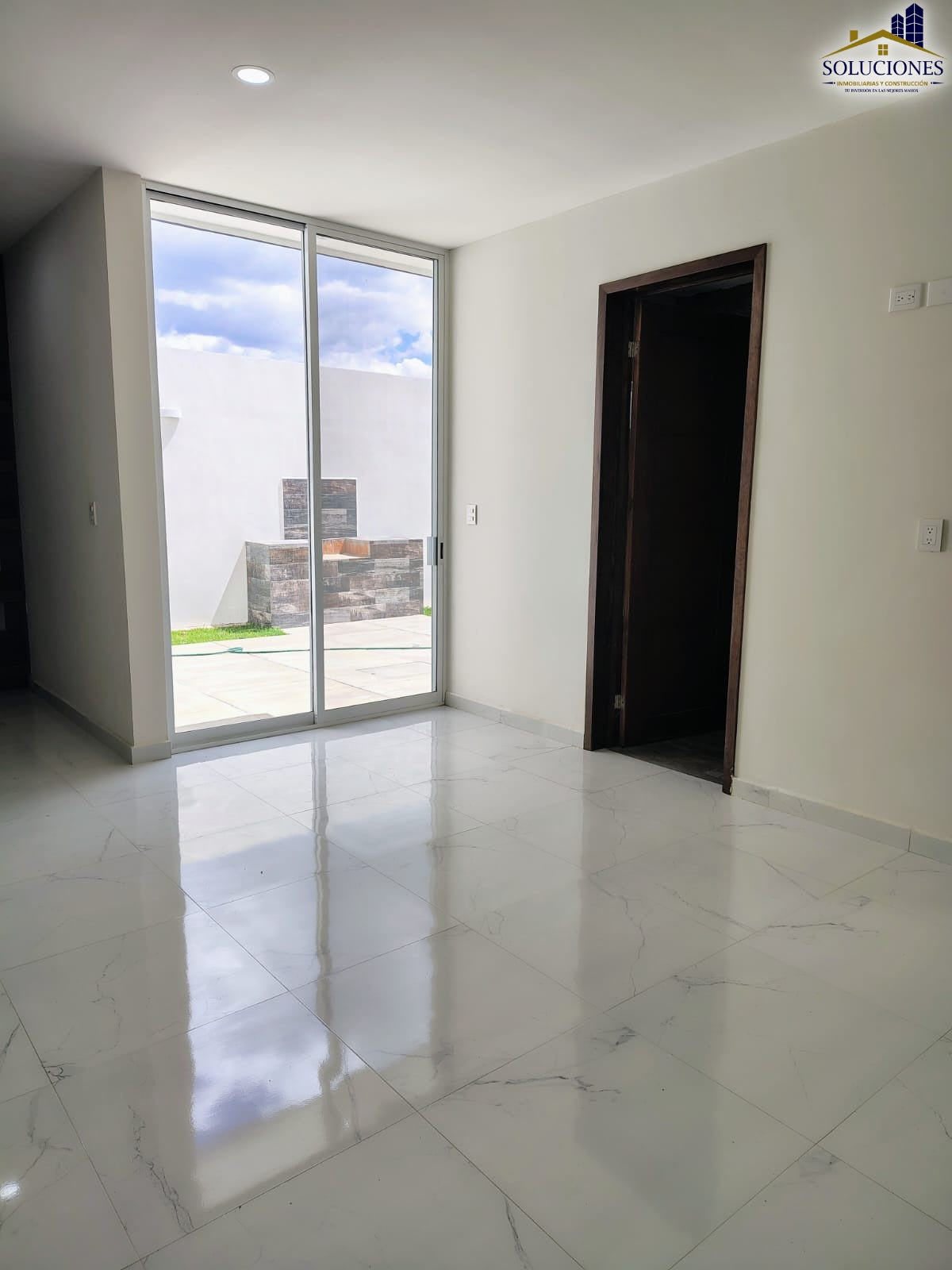 RESIDENCIAL SCORPIO 5-1