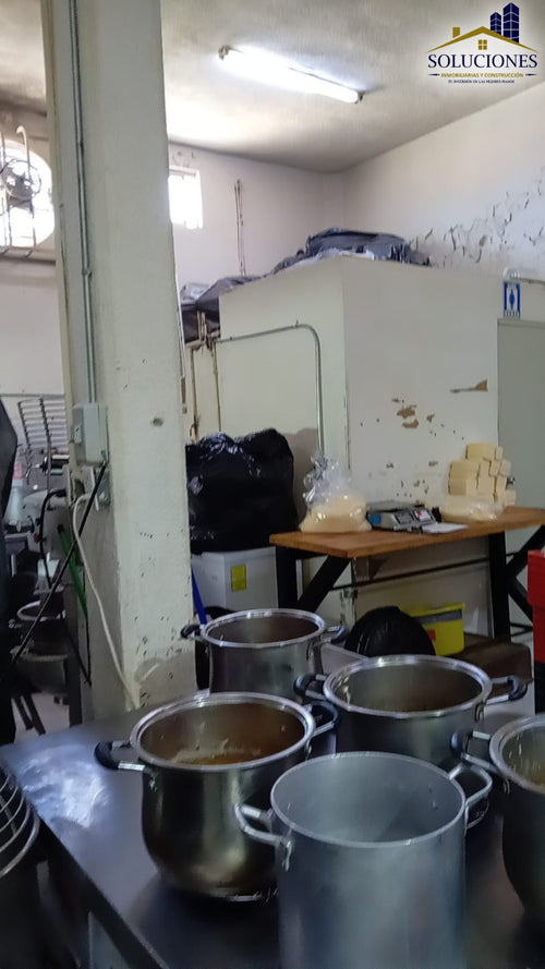 BODEGA CON OFICINA