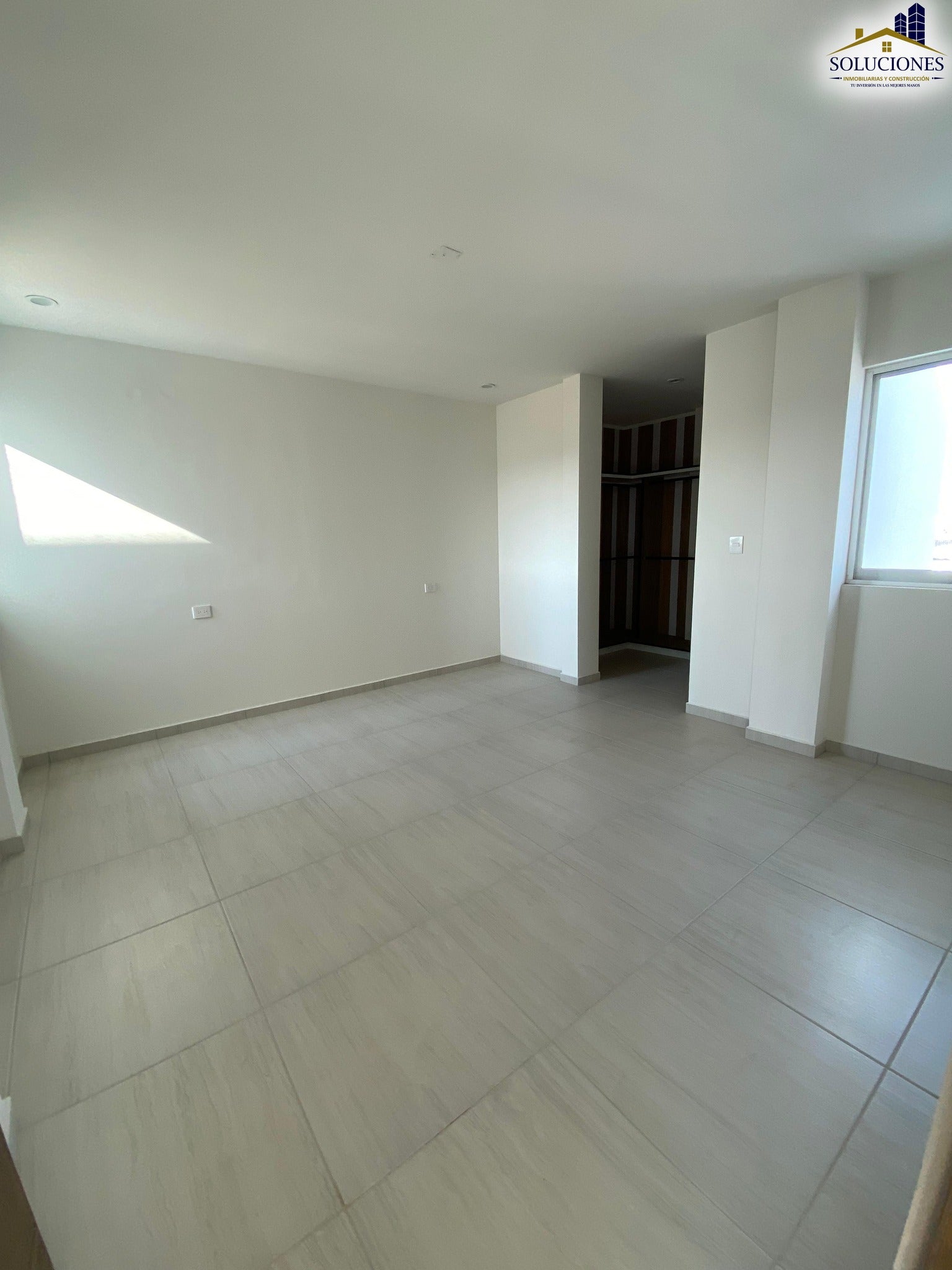 Departamentos corredor salida Mezquital.