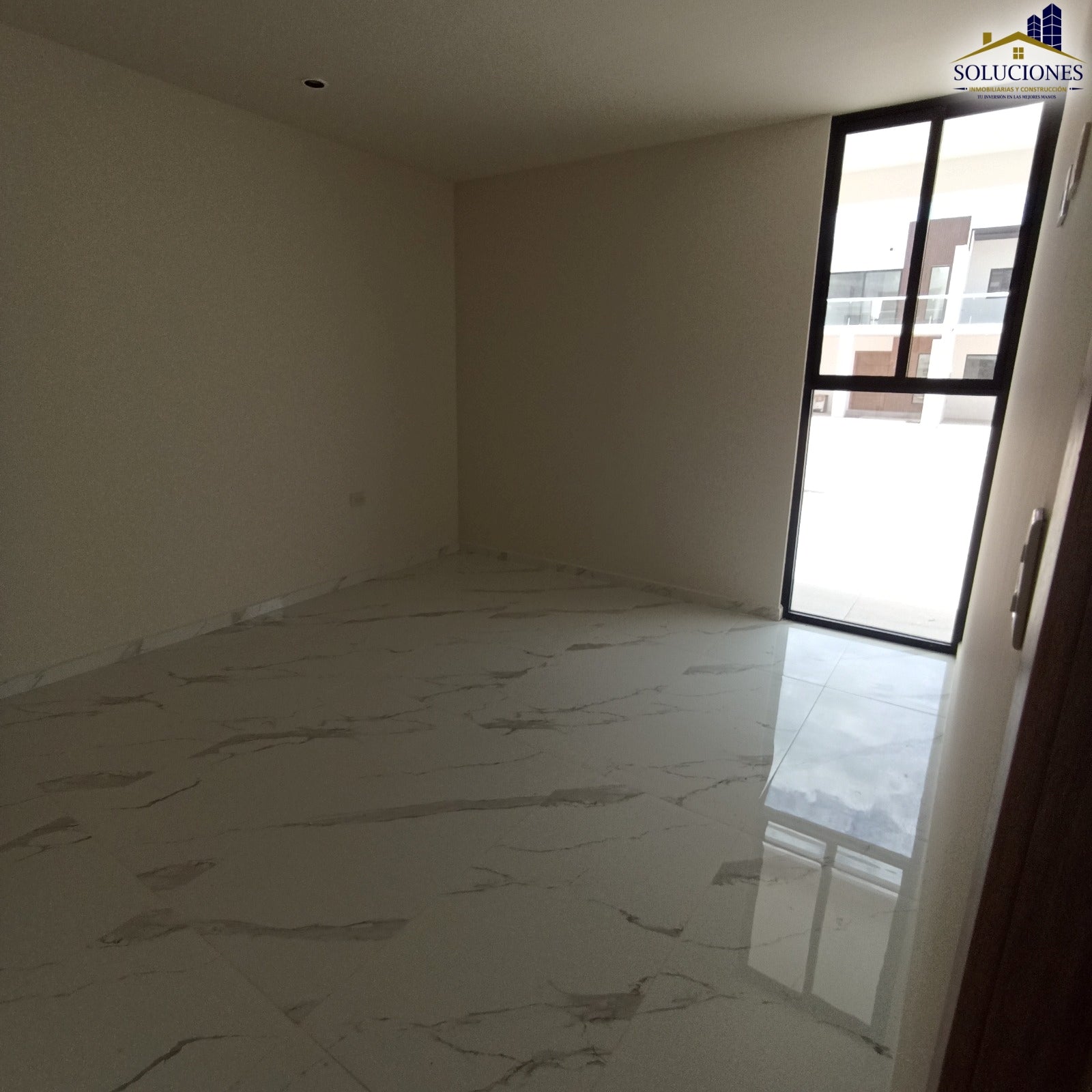 FRACCIONAMIENTO RESIDENCIAL EL CIELO LOTE 8