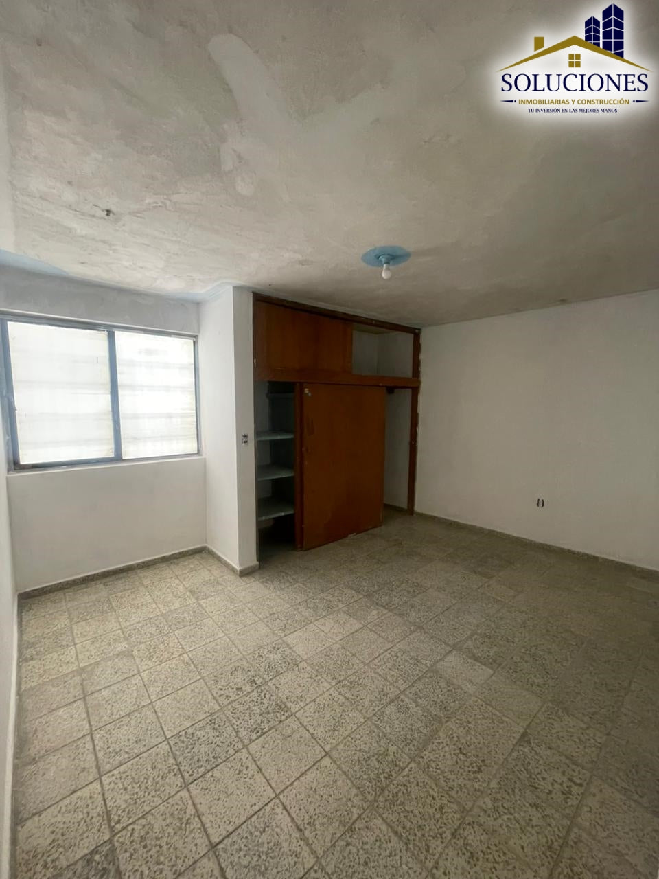 Pasteur esquina Gomez Palacio