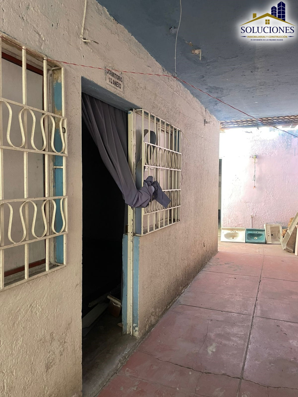 Pasteur esquina Gomez Palacio