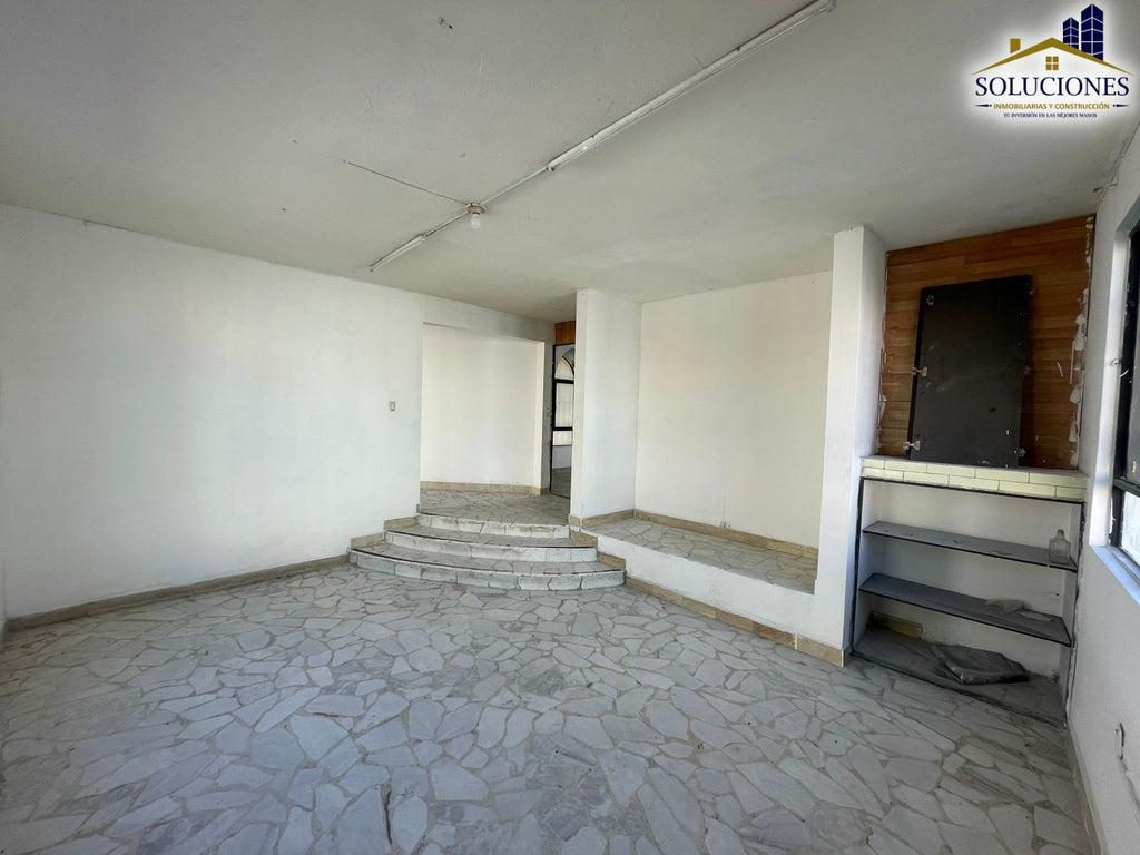 Pasteur esquina Gomez Palacio