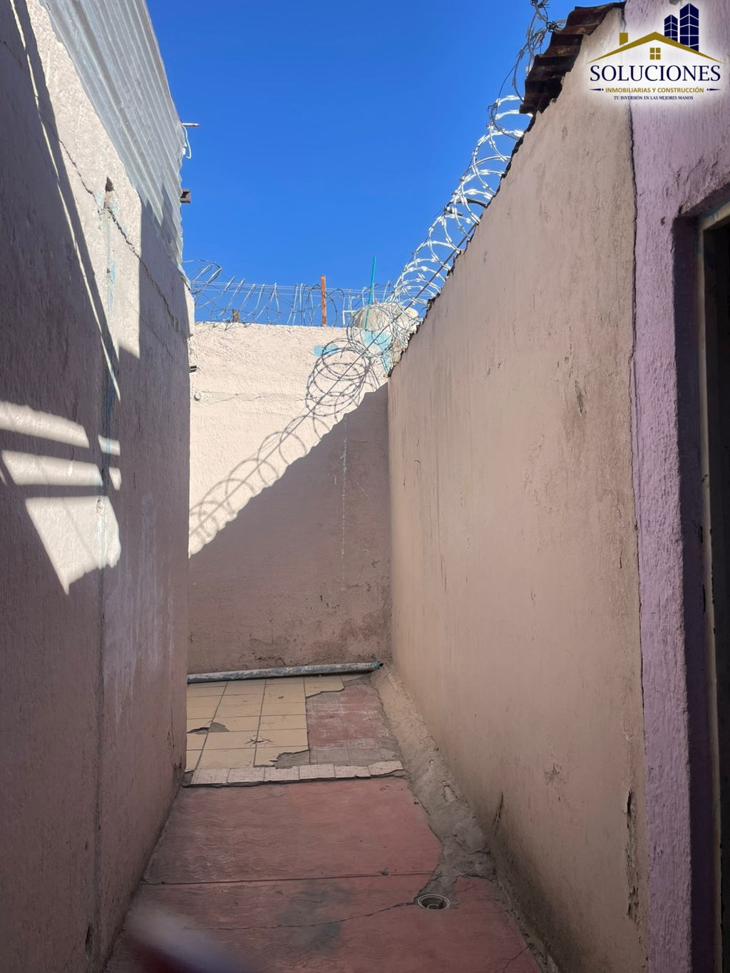 Pasteur esquina Gomez Palacio