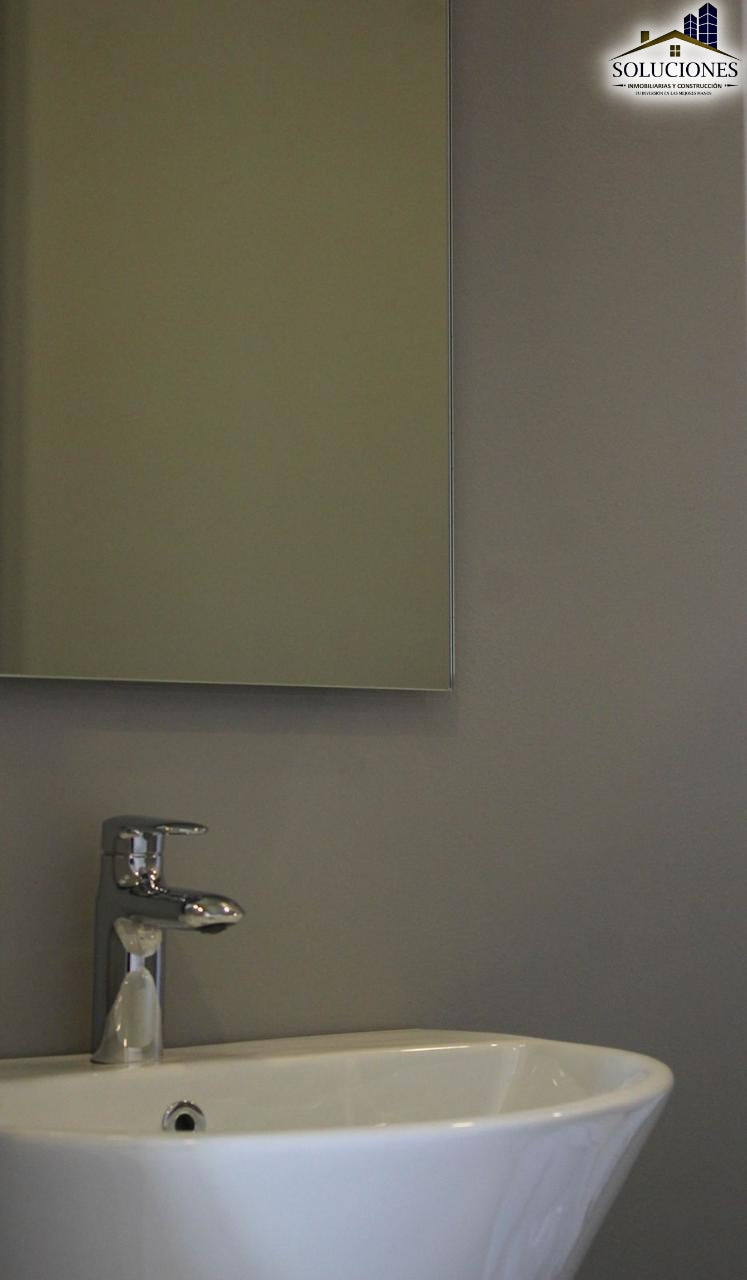 Frente a Fraccionamiento residencial Aranjuez