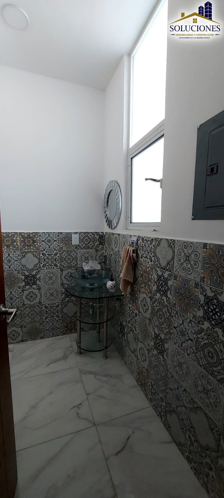 𝗥𝗲𝘀𝗶𝗱𝗲𝗻𝗰𝗶𝗮𝗹 𝗟𝗼𝘀 𝗟𝗮𝘂𝗿𝗲𝗹𝗲𝘀