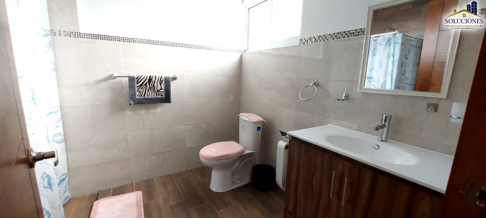 𝗥𝗲𝘀𝗶𝗱𝗲𝗻𝗰𝗶𝗮𝗹 𝗟𝗼𝘀 𝗟𝗮𝘂𝗿𝗲𝗹𝗲𝘀