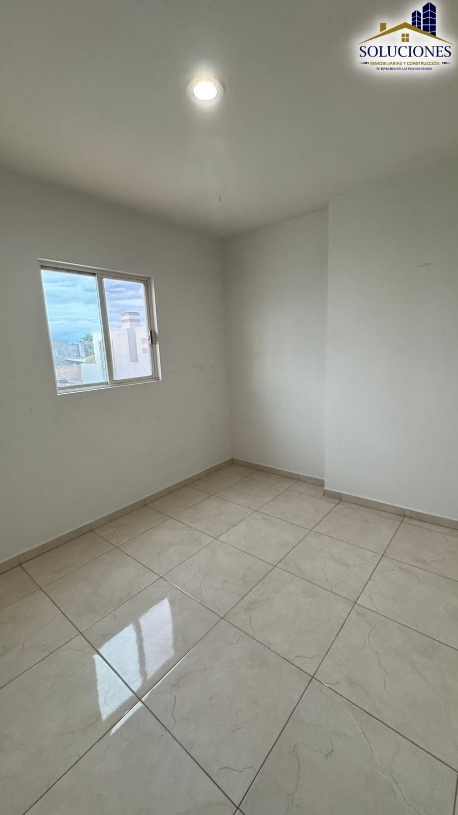 𝗥𝗲𝘀𝗶𝗱𝗲𝗻𝗰𝗶𝗮𝗹 𝗟𝗼𝘀 𝗟𝗮𝘂𝗿𝗲𝗹𝗲𝘀