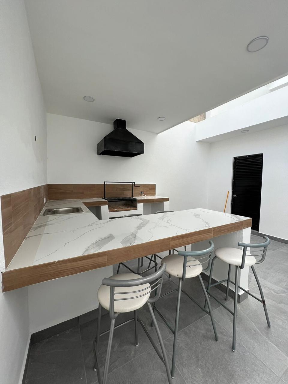 EL LAGO RESIDENCIAL