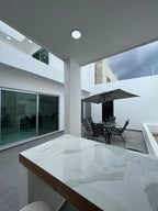 EL LAGO RESIDENCIAL