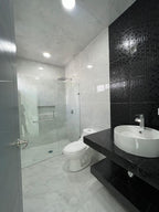 EL LAGO RESIDENCIAL