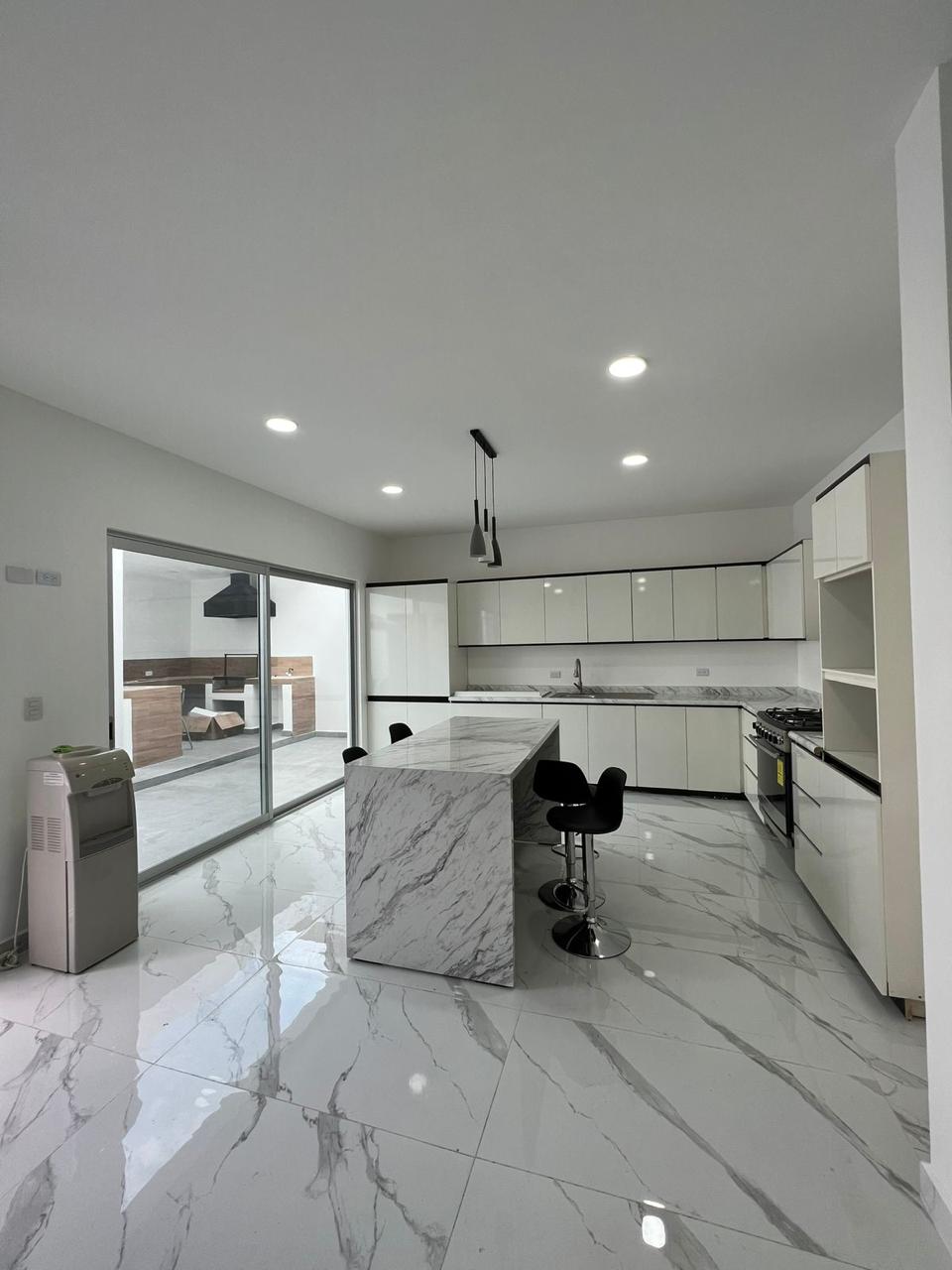 EL LAGO RESIDENCIAL