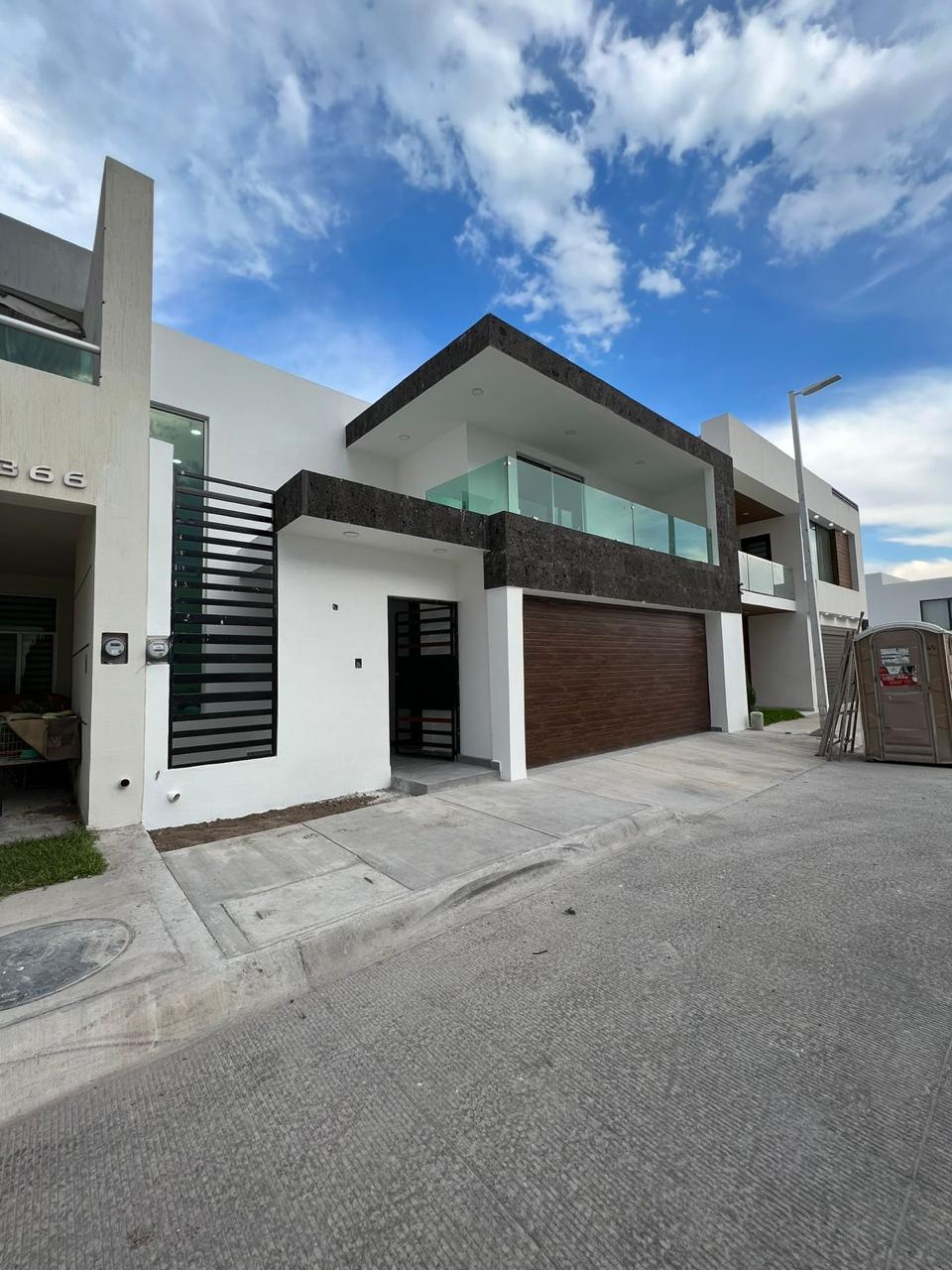 EL LAGO RESIDENCIAL