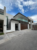 EL LAGO RESIDENCIAL